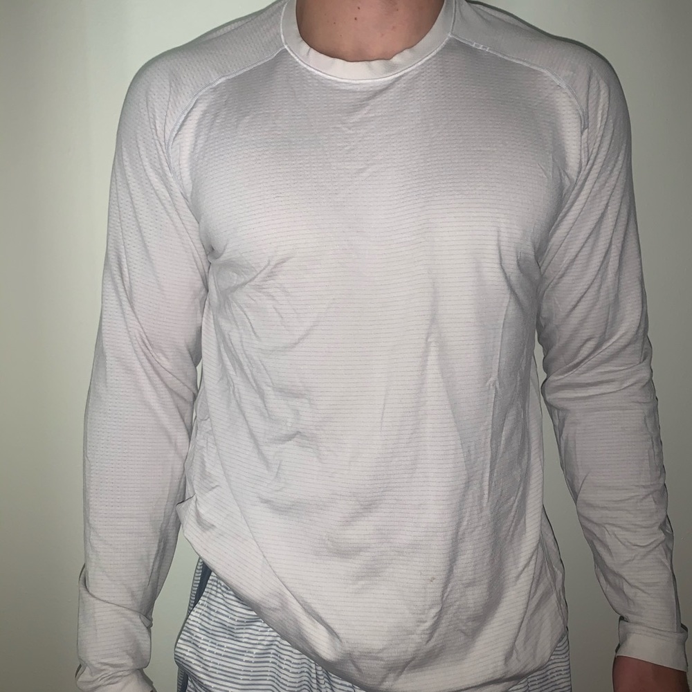 LULULEMON white men’s long sleeve